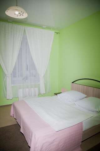 Гостиница Мечта Пермь Двухместный номер с 1 кроватью и собственной ванной комнатой-2